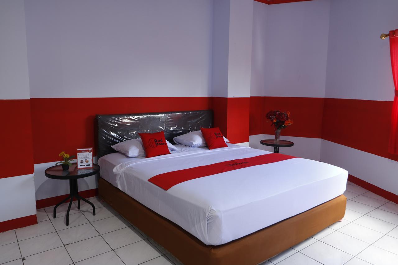 Reddoorz Plus @ Samratulangi Manado Exteriér fotografie