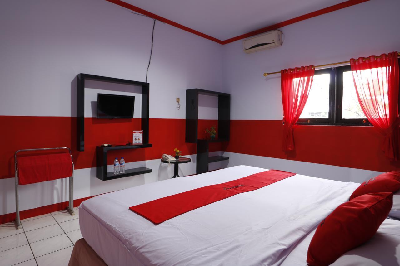 Reddoorz Plus @ Samratulangi Manado Exteriér fotografie