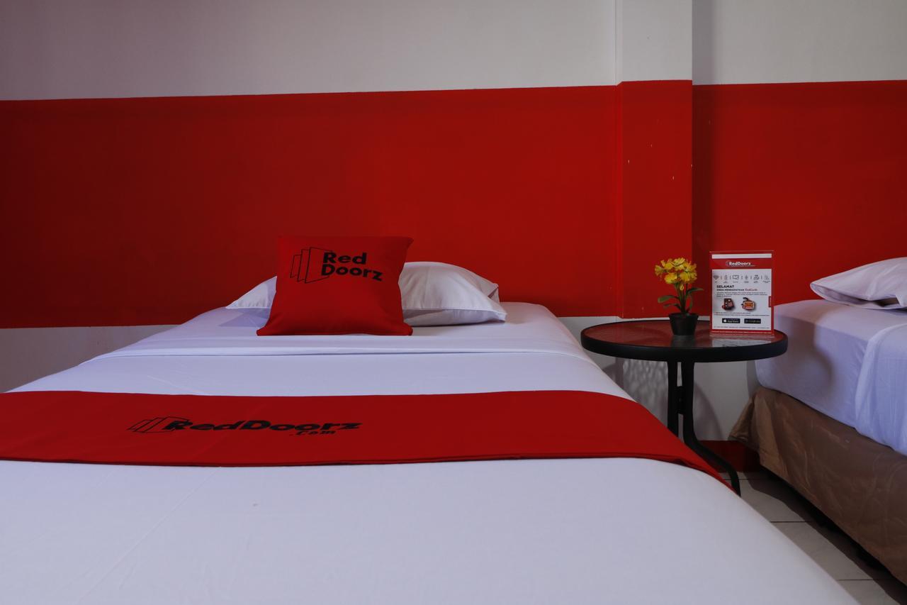 Reddoorz Plus @ Samratulangi Manado Exteriér fotografie